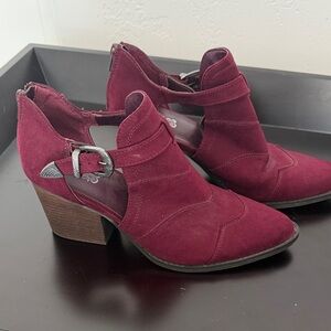 Carlos by Carlos Santana Maroon Heeled Boots